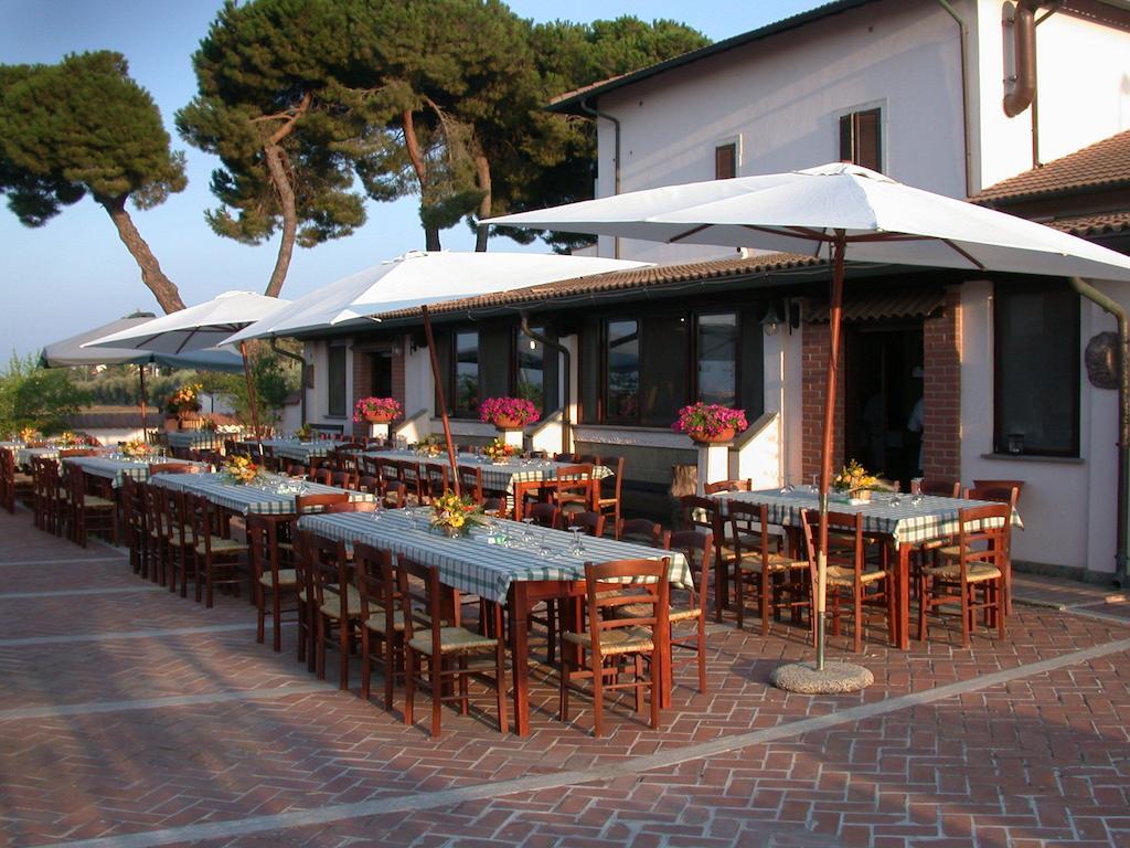 Agriturismo Torre Cristina Aprilia Bagian luar foto